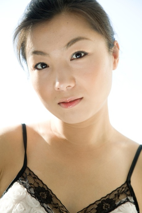asian face hot nude pic