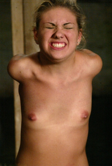adolescente de pecho plano exclusiva pornografica galería