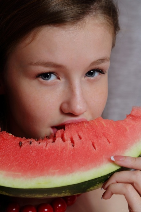 ukrainischer Teenager freie schöne foto