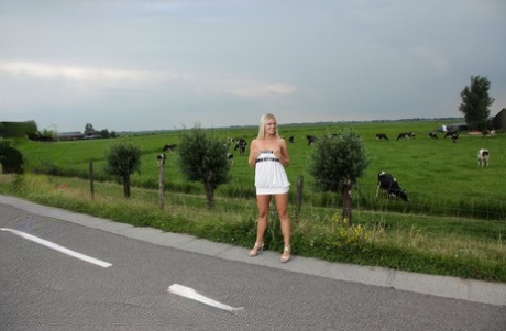 dutch hot nude img