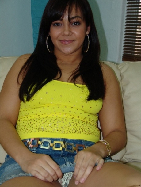 mutandine latine pornografico erotico foto