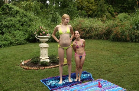 tall and short lesbian free sexy image