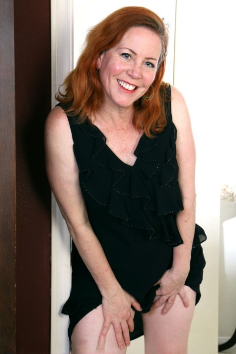 mature redhead free sex gallery
