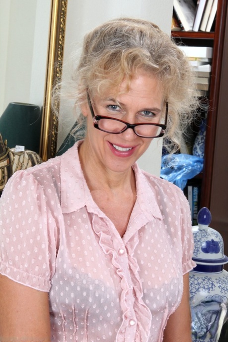 nerdy milf kunst heet afbeelding