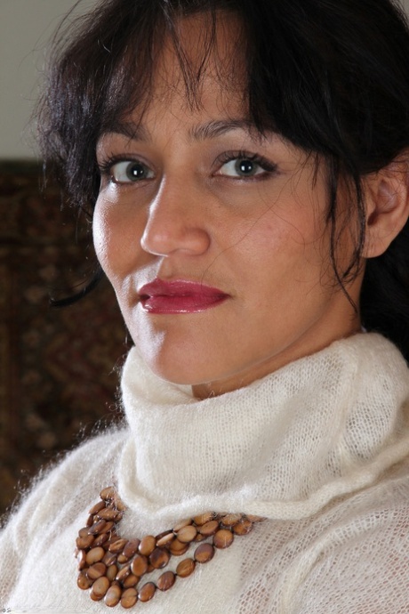 mature face free sex picture