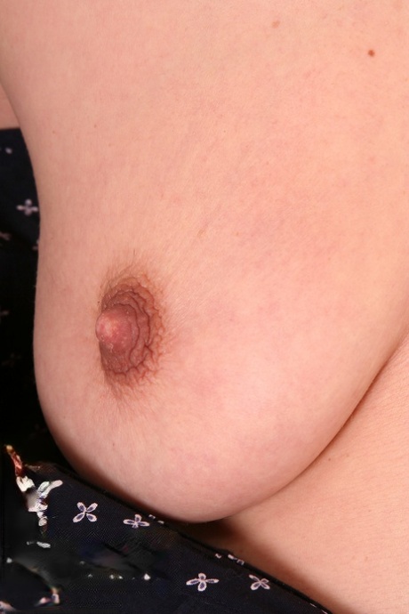 mature small saggy tits xxx img
