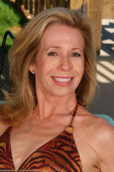 Marie Kelly model pretty pic