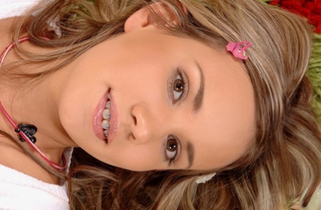 rosto de adolescente xxx adulto imagem