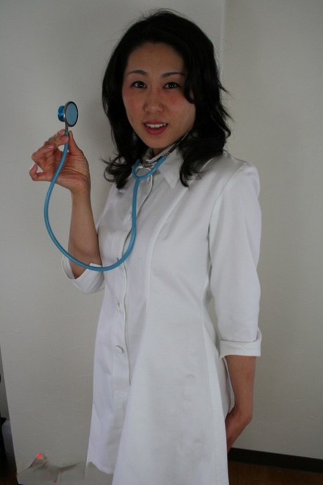 妈妈肛门 美麗的裸體 圖片