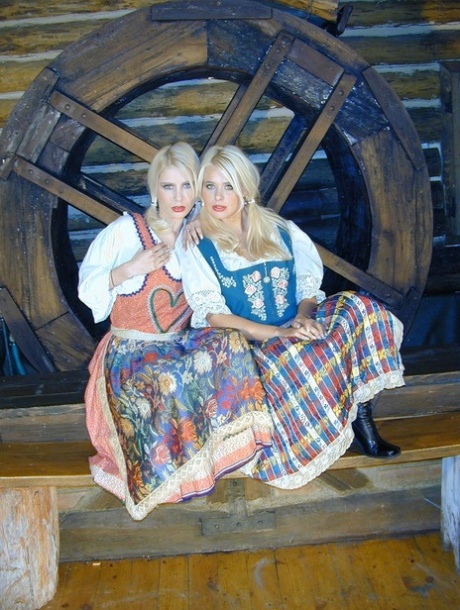 Zwillinge erwachsene freie galerie