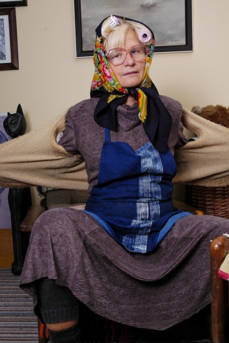 granny big tits sexy images