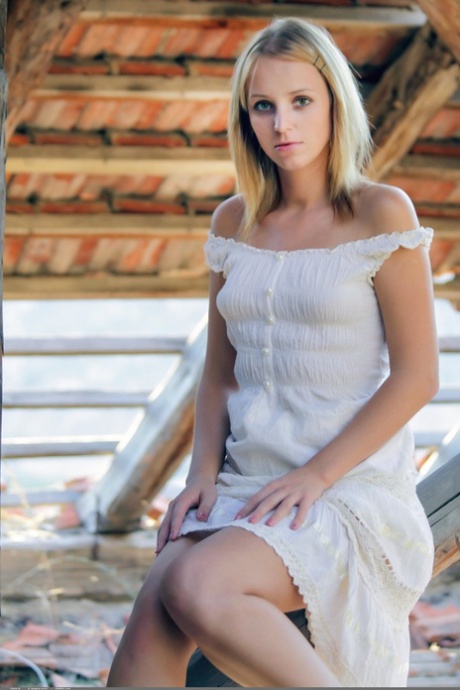 blondynka całkiem gorąco zdjęcia