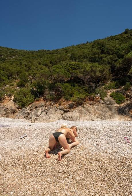 mature beach hot sexy photo