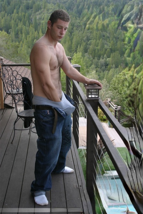 gay solista perfetto al top img