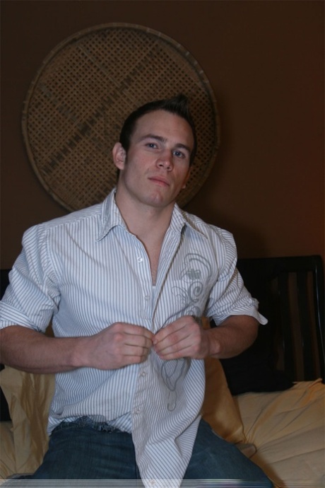 maschio solo bello pornografico foto