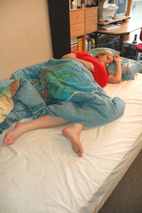 Leah Jayne xxx model pic