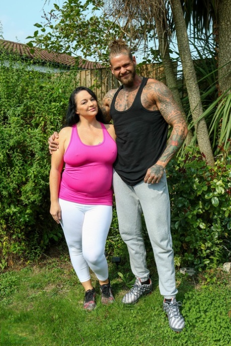kurvig latinamerikansk milf bästa gallerier