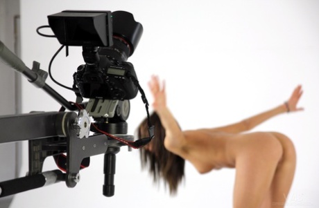 behind the scenes hot pics