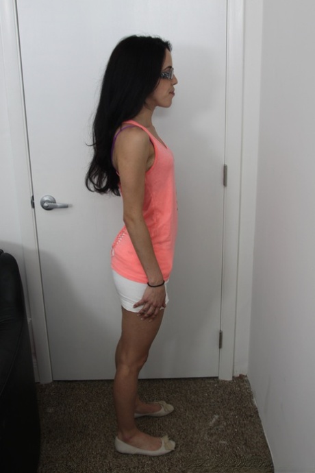 nerdy teen hot nude pics