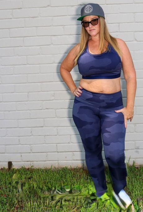 chubby yoga pants hot sexy image
