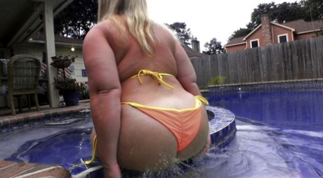 biquíni bbw adulto superior imagem