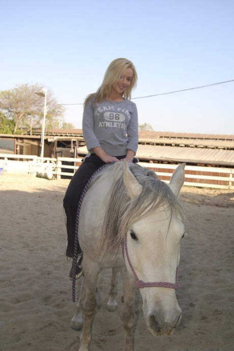 country girl hot photos