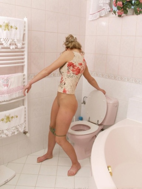 hongrois assez nue images