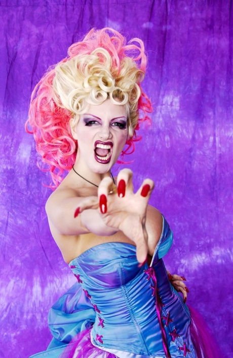 Brittany Andrews beautiful pornstar pictures