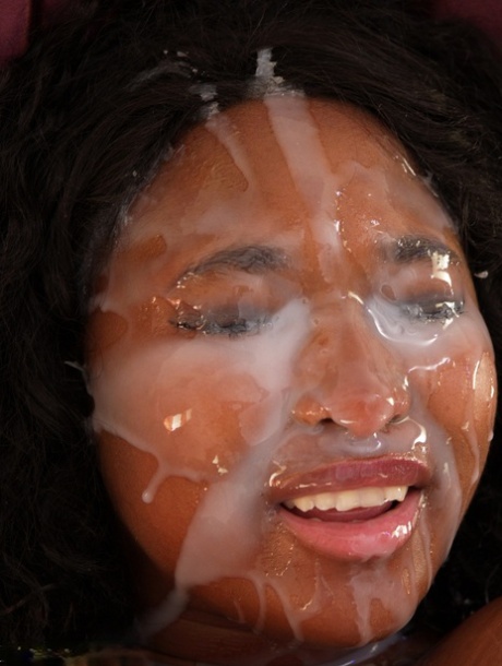 ebony cumshot sexy nude pictures