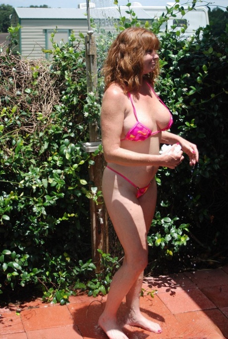 babcine bikini xxx za darmo fotka