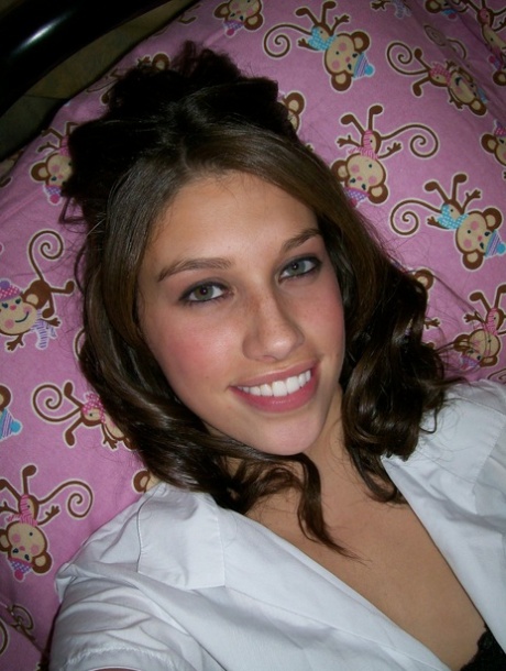 amateur teen selfie xxx photo