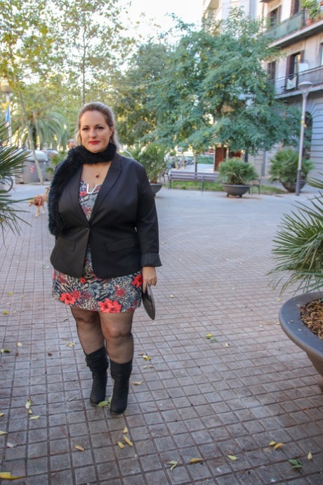 vrouwen die plassen seks heet archief