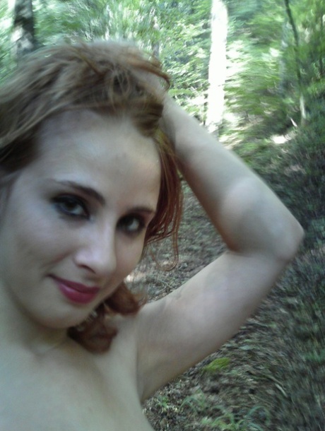 sexy selfie nude pictures