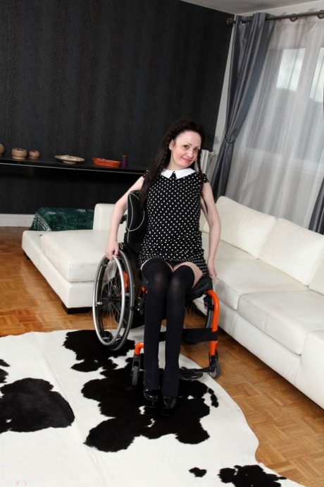 skinny mature art porn pics