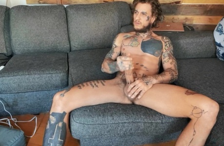 masturbation masculine en solo nue en haute qualité des photos