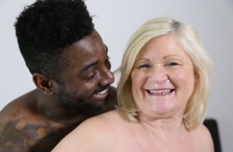 mormor ansiktsbehandling snyggt hett samling