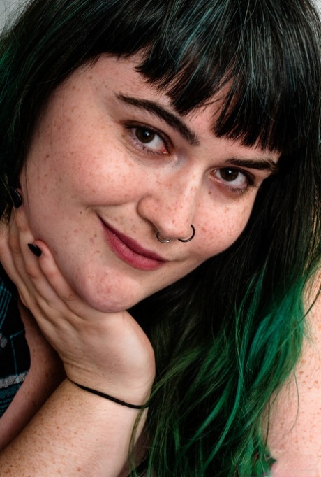 visage potelé érotique en haute qualité img
