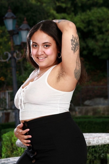 spódnica bbw piękna nagość galerie