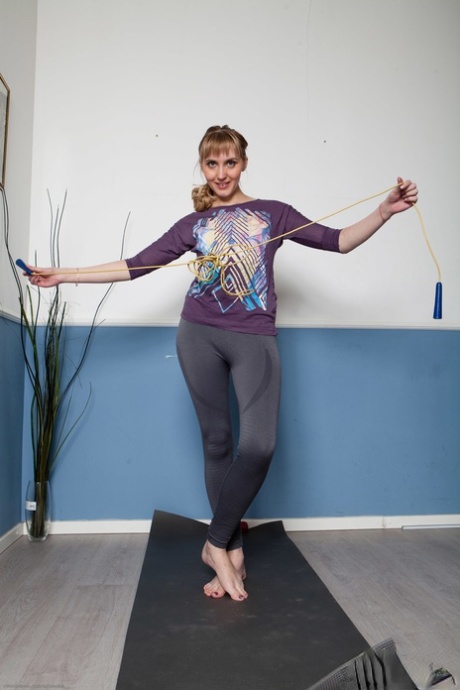 pantaloni da yoga amatoriali bei nudi collezione