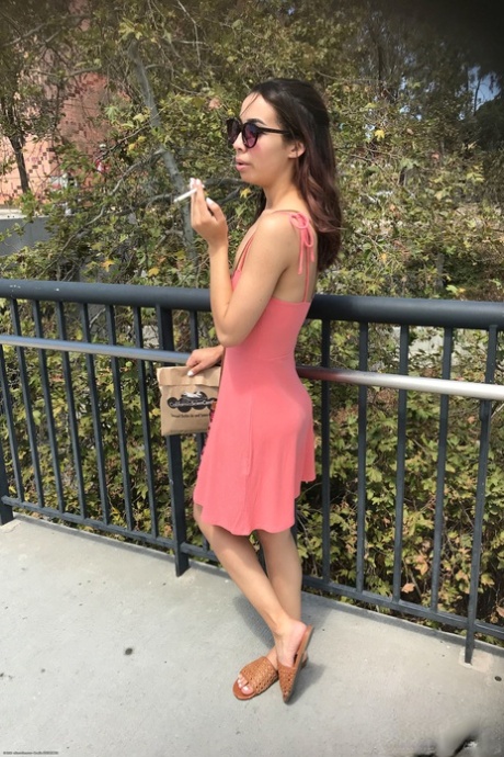 adolescente latina arriba hermosa galerías