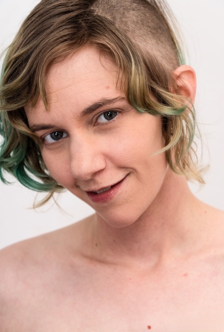 Mercy West sex model images