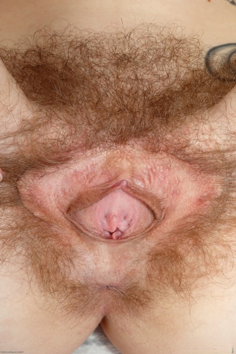 piccola rossa porno archivio