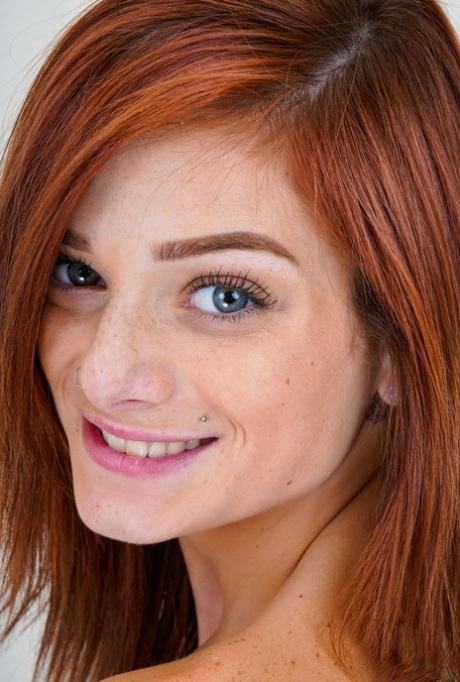Roxy Ryder model perfect picture
