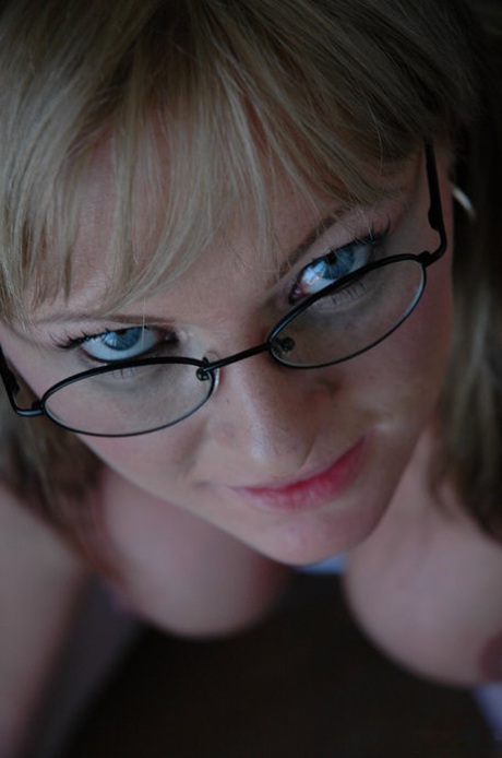 short hair glasses sexy naked gallery