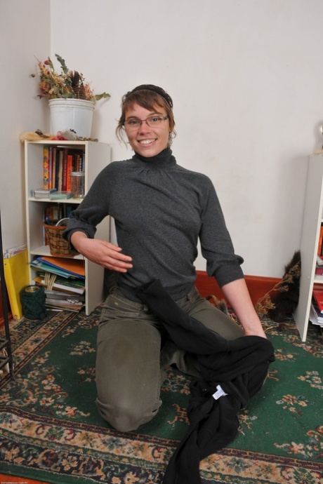 short hair glasses hot naked img