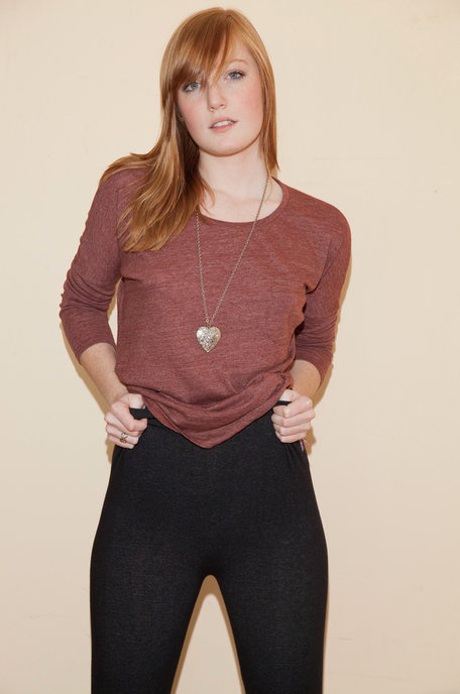 teen girlfriend hot sexy photo