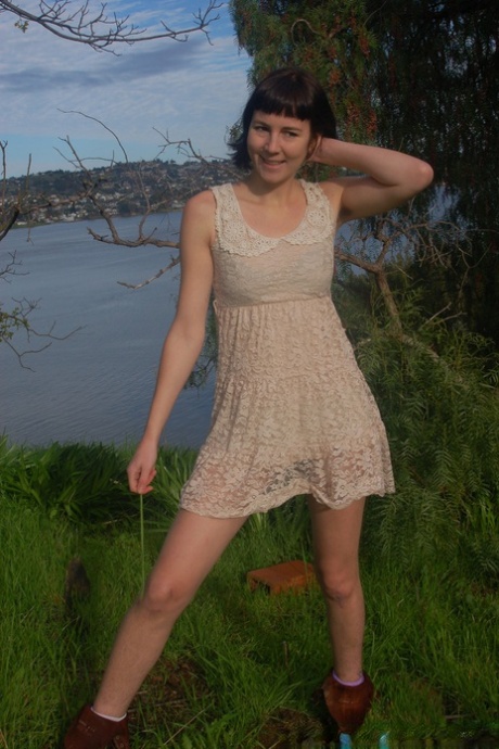 olieret teenager xxx nøgenbilleder billede