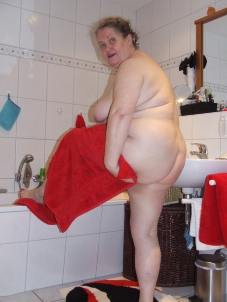 krátké vlasy bbw umělecký sex obrázek