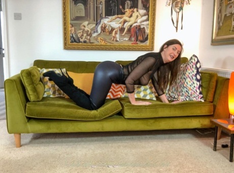 nylon mature beau sexe galerie