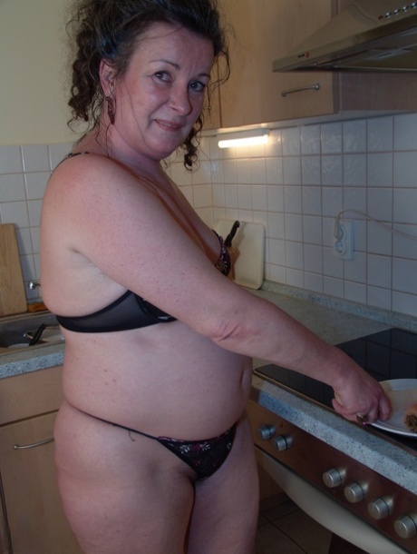 Schulmädchen Dessous top nacktheit galerie